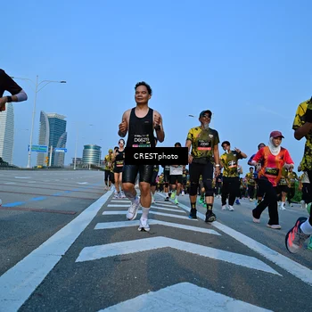 Runner Photo 6352064