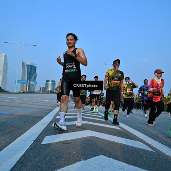 Runner Photo 6352068