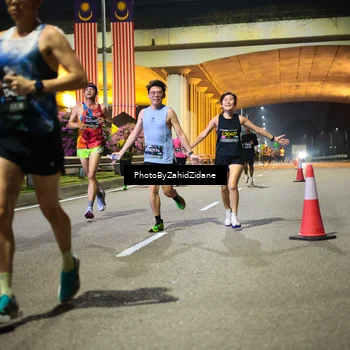 Runner Photo 6352081
