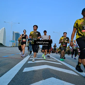 Runner Photo 6352112