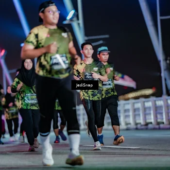 Runner Photo 6352152