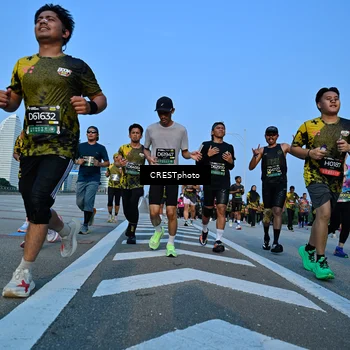 Runner Photo 6352156