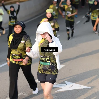 Runner Photo 6352157