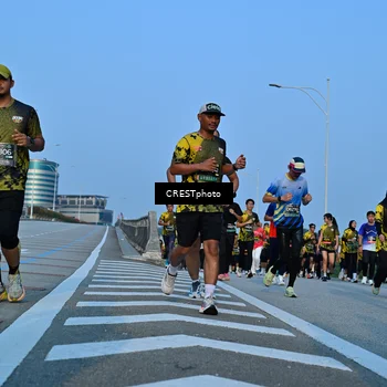 Runner Photo 6352200
