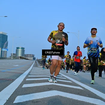 Runner Photo 6352242