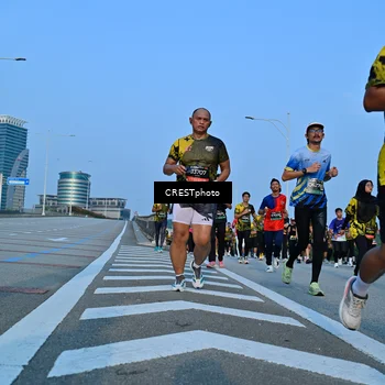 Runner Photo 6352247