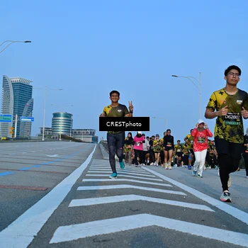 Runner Photo 6352304