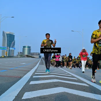 Runner Photo 6352311