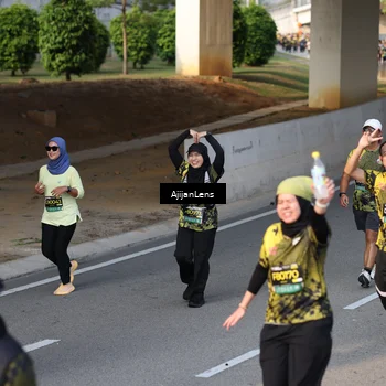Runner Photo 6352325