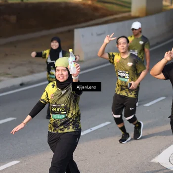 Runner Photo 6352346
