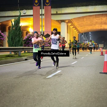 Runner Photo 6352348