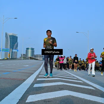 Runner Photo 6352357