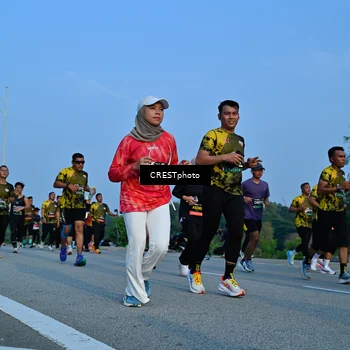 Runner Photo 6352359