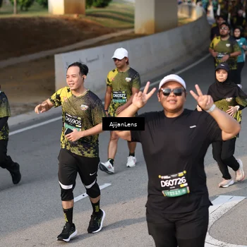 Runner Photo 6352365