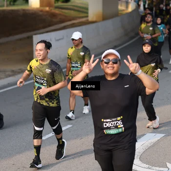 Runner Photo 6352385