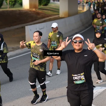 Runner Photo 6352386