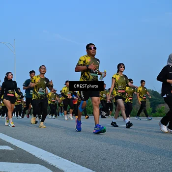 Runner Photo 6352395