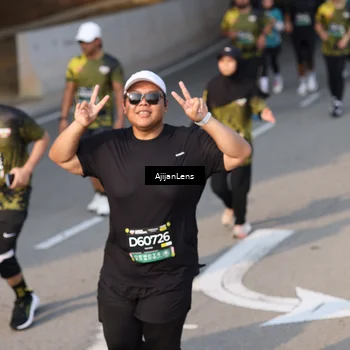 Runner Photo 6352396