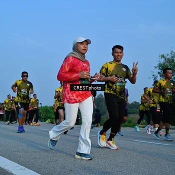 Runner Photo 6352398