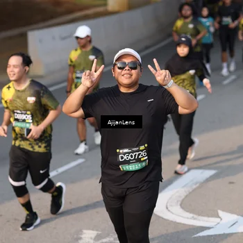Runner Photo 6352418