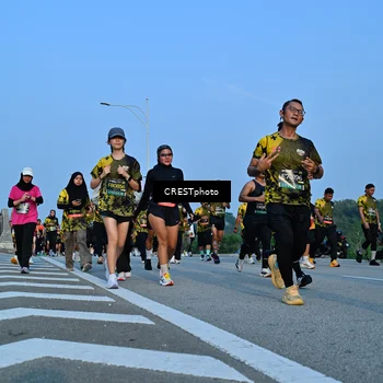 Runner Photo 6352432