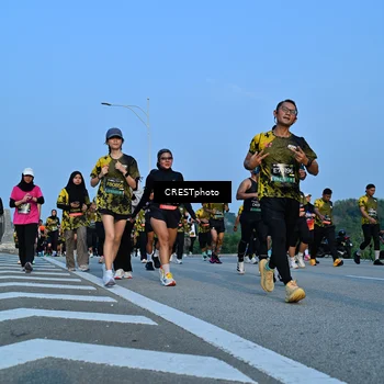 Runner Photo 6352452