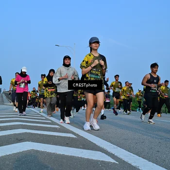 Runner Photo 6352473