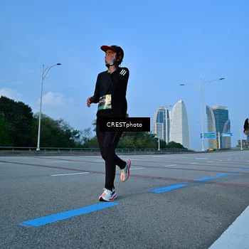Runner Photo 6352490