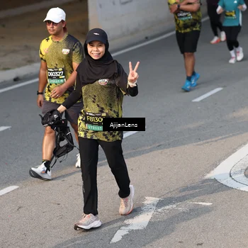 Runner Photo 6352529