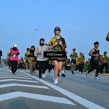 Runner Photo 6352533