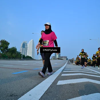 Runner Photo 6352540