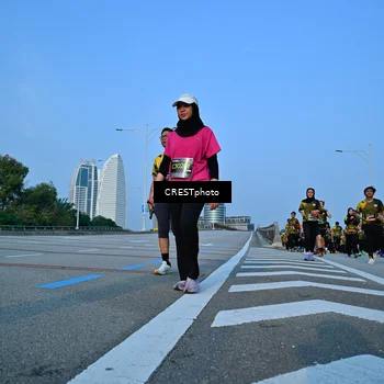 Runner Photo 6352551