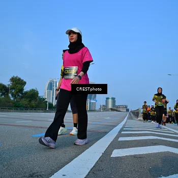 Runner Photo 6352579