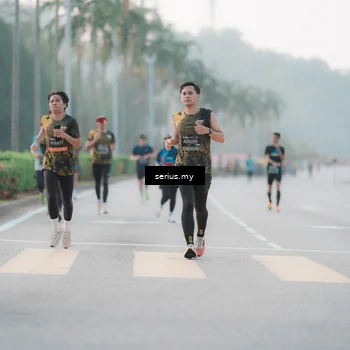 Runner Photo 6352594