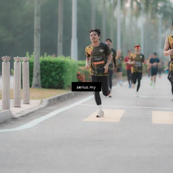 Runner Photo 6352611