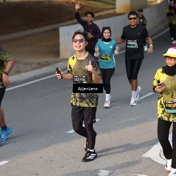 Runner Photo 6352636