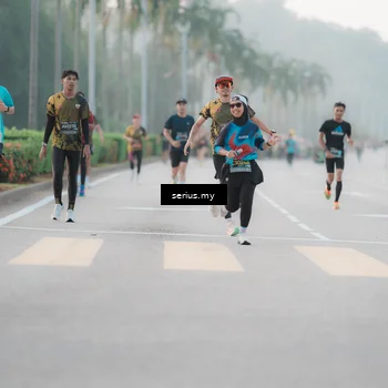 Runner Photo 6352657