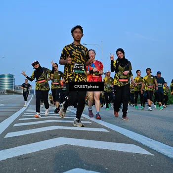 Runner Photo 6352666