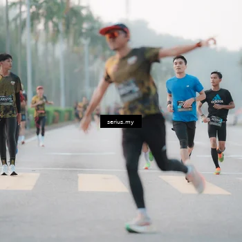Runner Photo 6352680