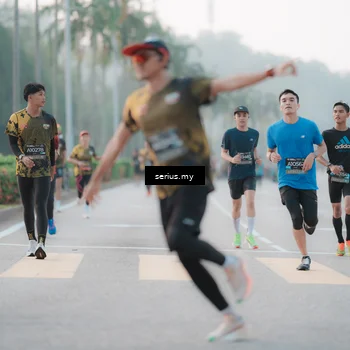 Runner Photo 6352691