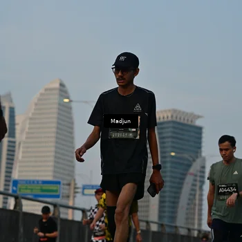 Runner Photo 6352694