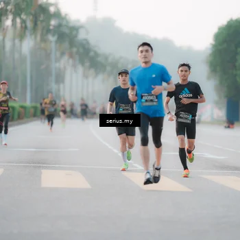 Runner Photo 6352696
