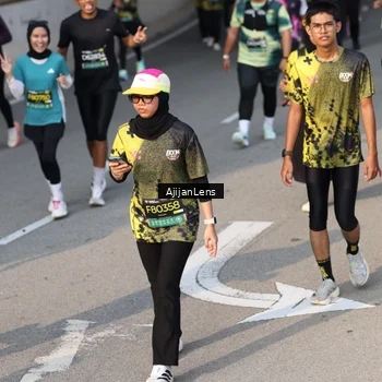 Runner Photo 6352700
