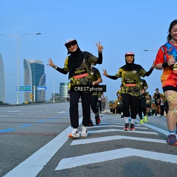 Runner Photo 6352708