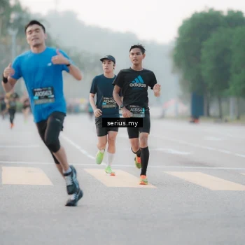 Runner Photo 6352718