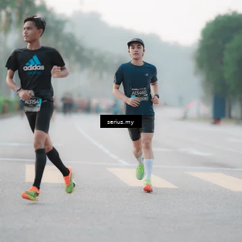 Runner Photo 6352743