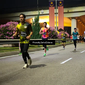 Runner Photo 6352746
