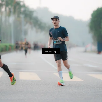 Runner Photo 6352765