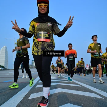 Runner Photo 6352780