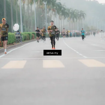 Runner Photo 6352788